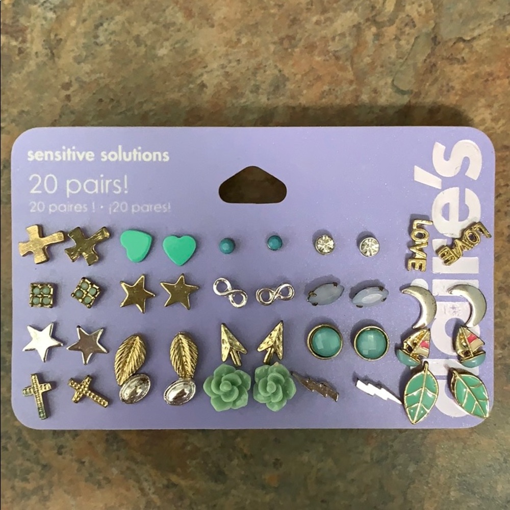 Claire’s Earrings Set